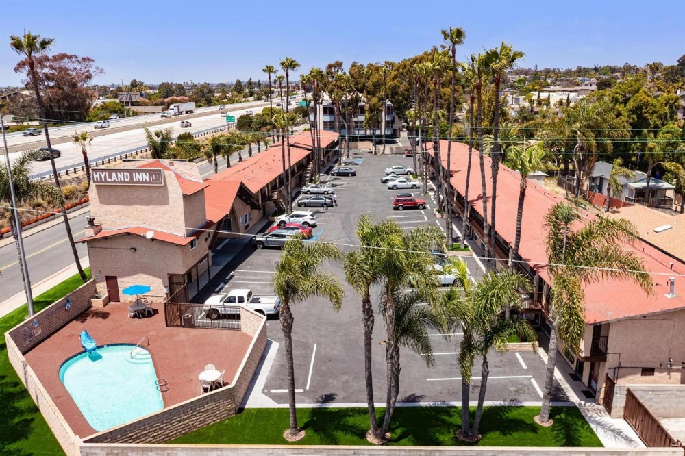 Hyland Inn near Legoland Main image