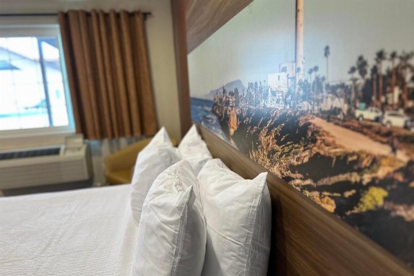 Hyland Inn near Legoland image 12