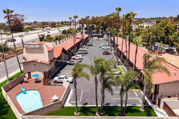 Hyland Inn near Legoland Main image